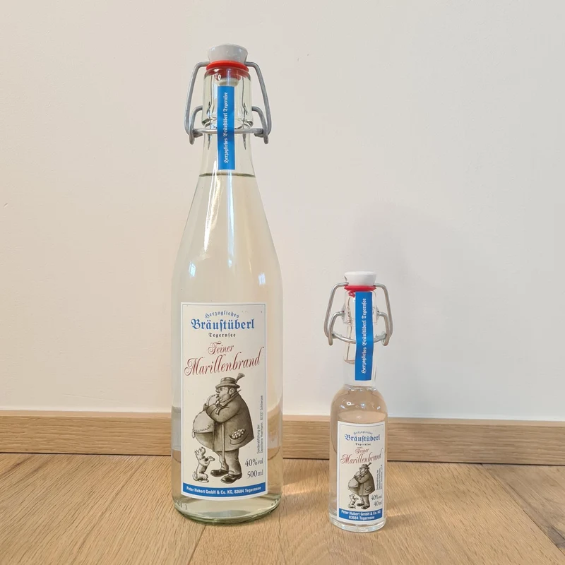 Bräustüberl Marillenbrand in der Bügelflasche