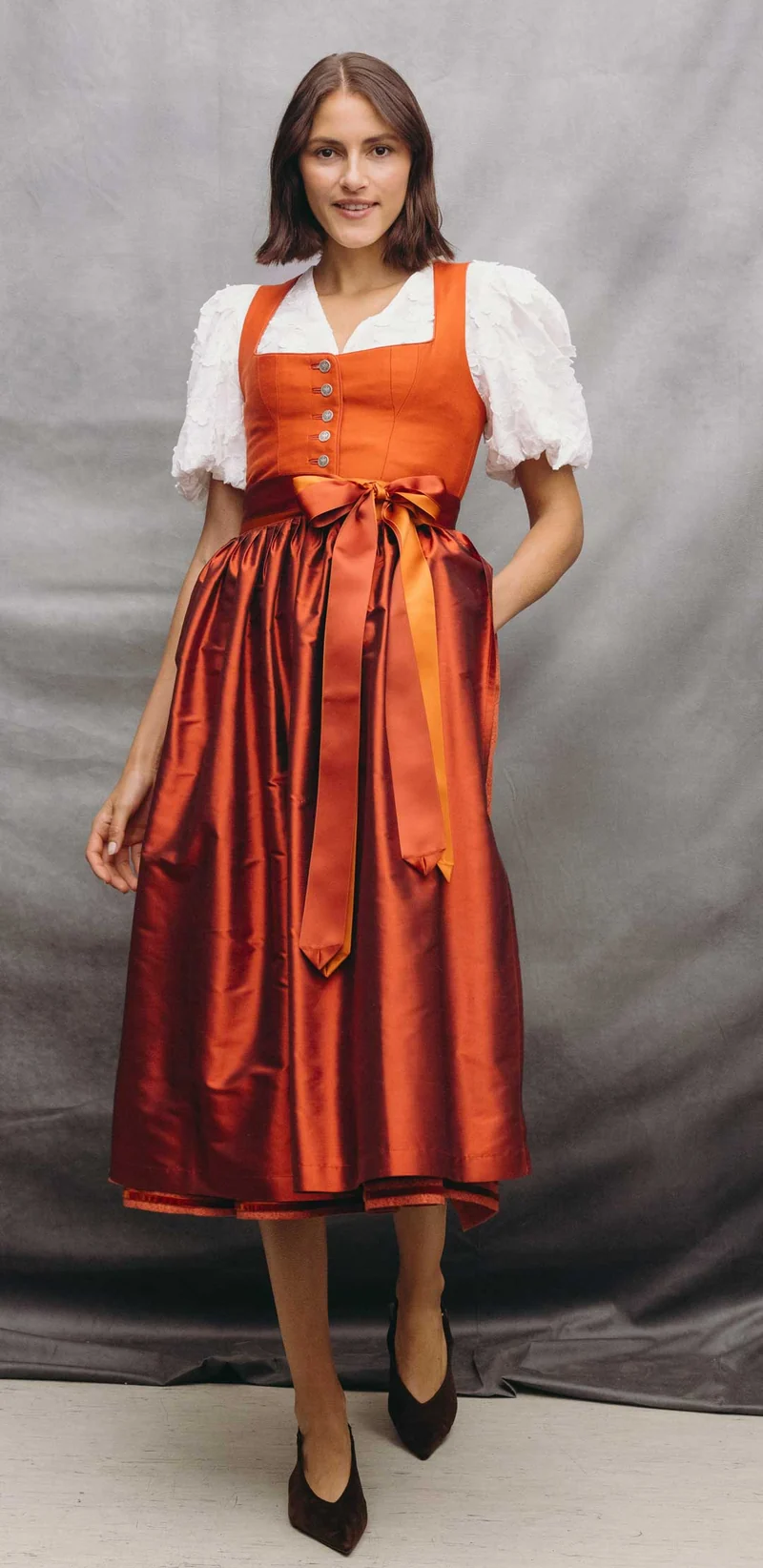 Dirndl Maya Orange (lang)