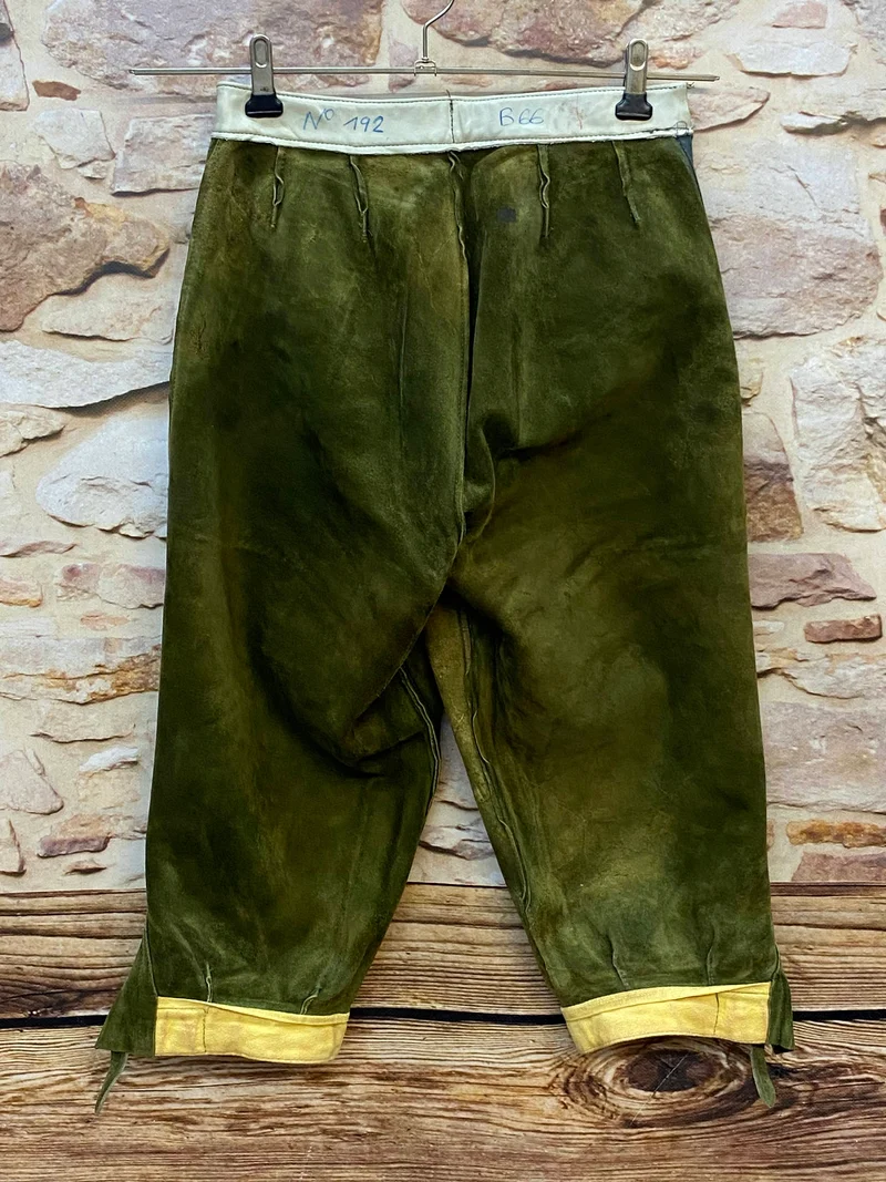 Vintage Trachtenlederhose Damen 3/4 olivgrün Gr. 32