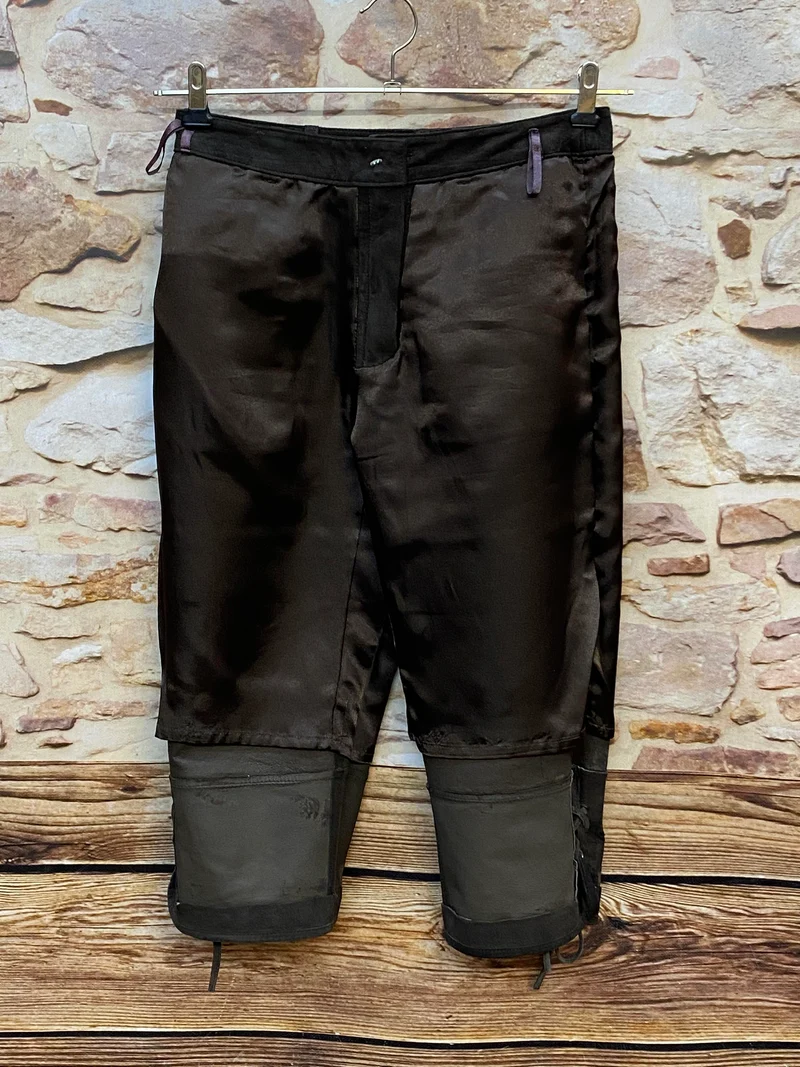 Vintage Damen Kniebundlederhose Gr. 36 – Dunkelbraun mit Stickerei