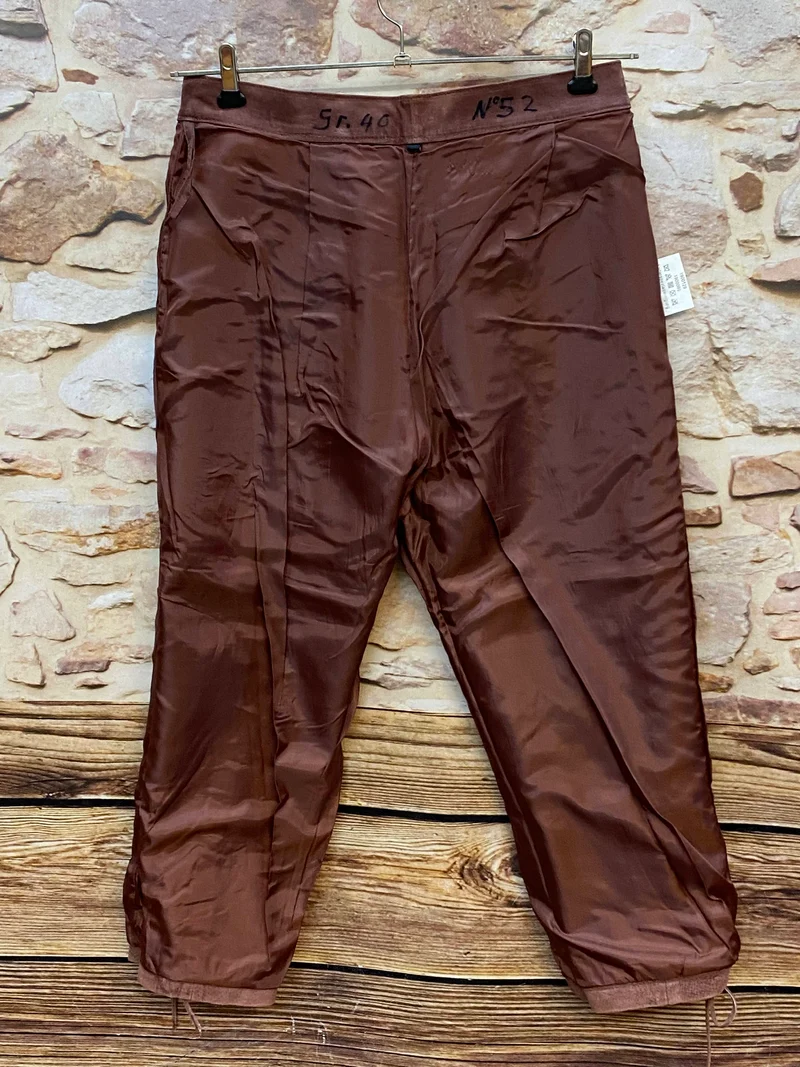 Vintage Damen Kniebundlederhose Rotbraun – Gr. 40
