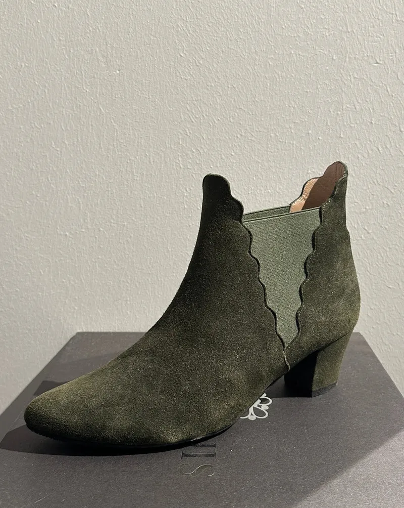 Trachten Stiefeletten Xaver Luis Kate Samtziegenleder tannengrün
