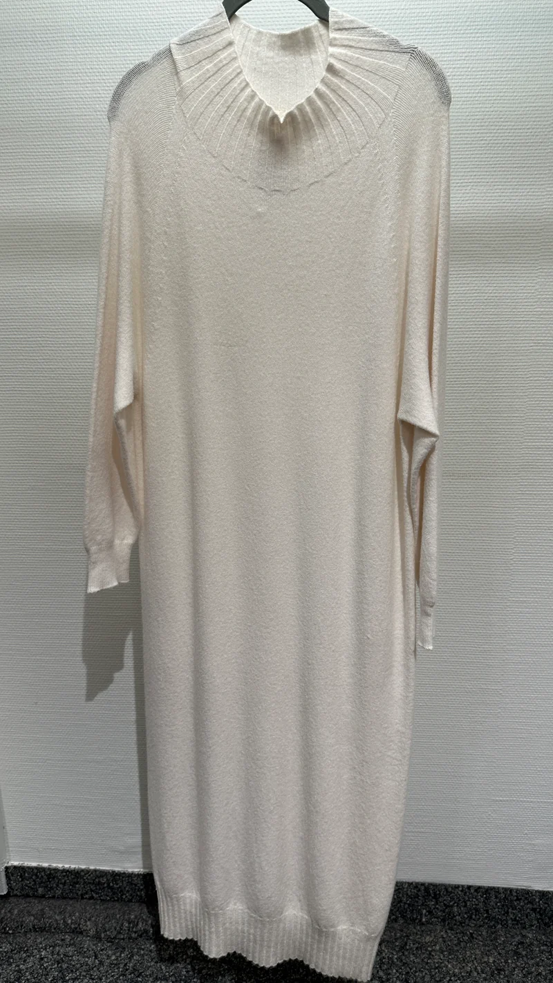 Kleid Strick V Milano creme