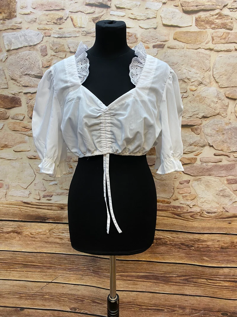 Vintage Dirndl Grün Bestickt mit roter Schürze – Gr. 48