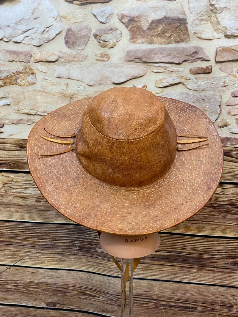 Brauner Vintage Leder-Westernhut Gr. 57
