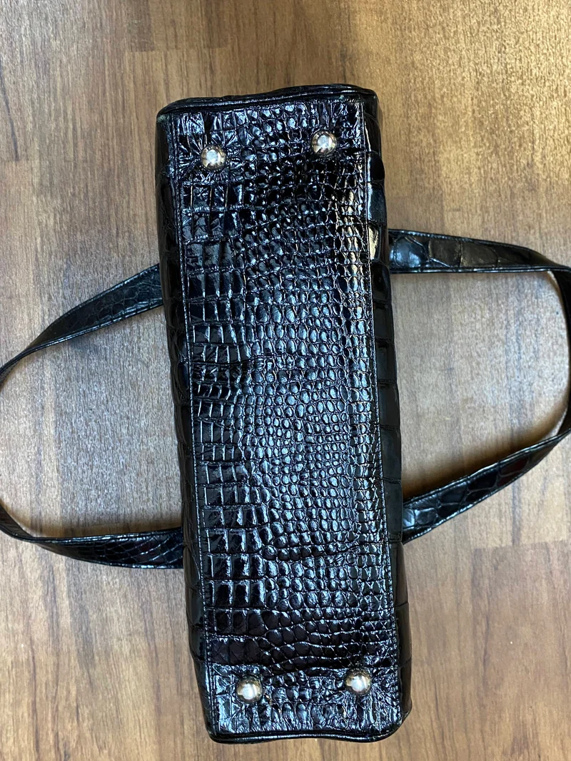 Vintage Handtasche Schwarz mit Kroko-/Reptilleder-Struktur