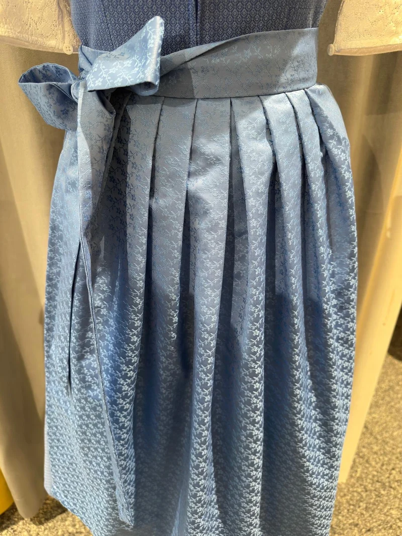 Dirndl Goldstich hellblau 70cm