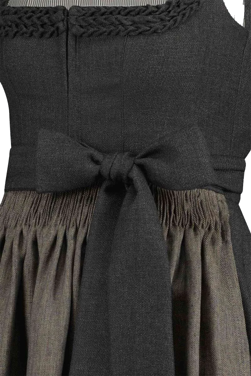 Langes Dirndl