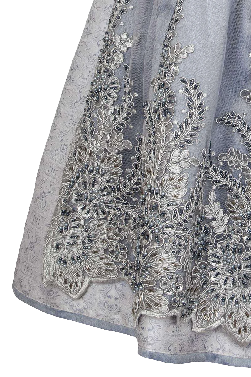 Mini Dirndl mit bestickter Spitzenschürze