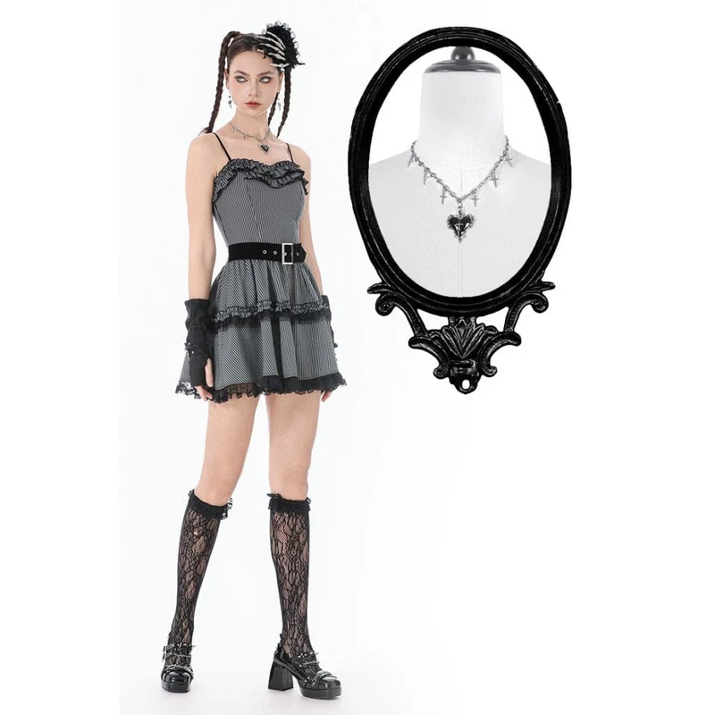 Gothic-Kreuz-Halskette mit schwarzem Herz für Damen
