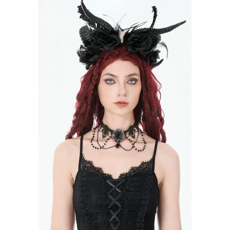 Gothic-Spitzenchoker für Damen mit mehreren Lagen und Ketten