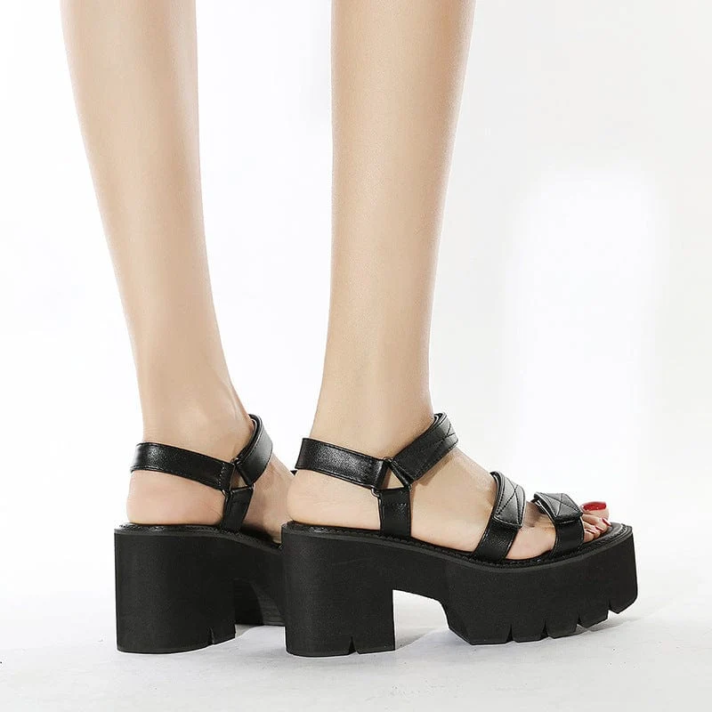 Punk-Plateausandalen mit Klettverschluss für Damen