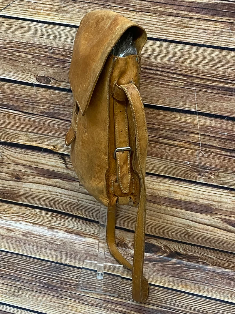 Antike Schultasche, Vintage Ledertasche mit Trageriehmen