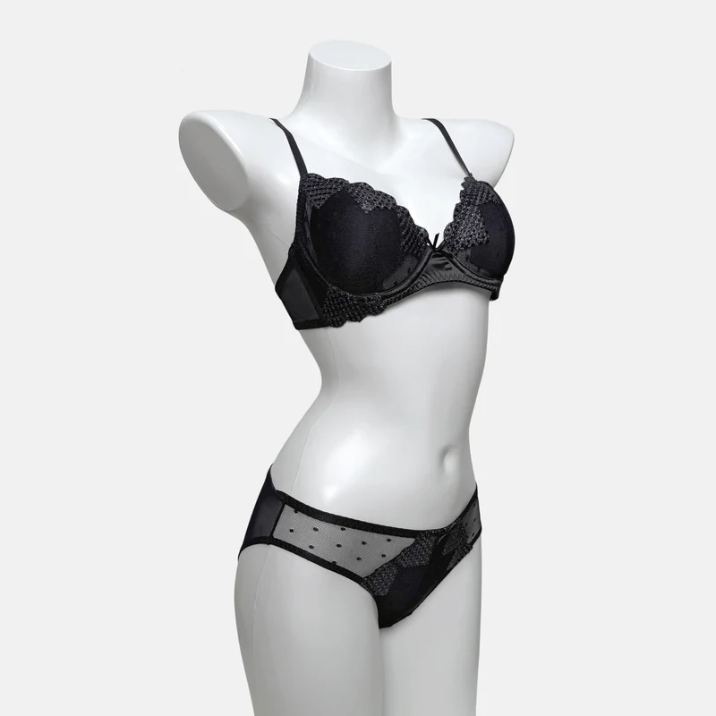 Gothic-Dessous-Set für Damen mit Herzstickerei aus Mesh