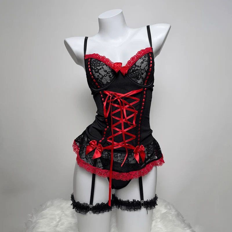 Sexy Dessous-Set mit Schnürung und Strumpfband im Grunge-Stil für Damen