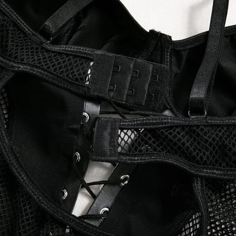 Sexy Damen-Dessous im Grunge-Stil mit Mesh-Einsätzen, Schnürung und Choker