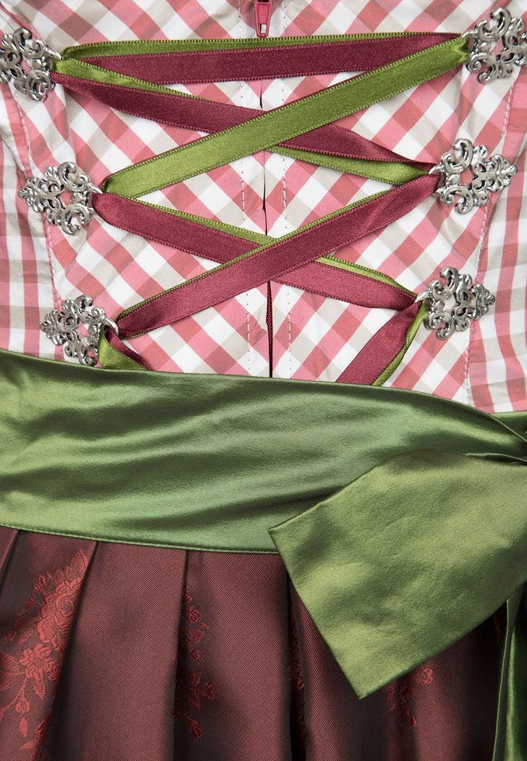 Dirndl Alexa