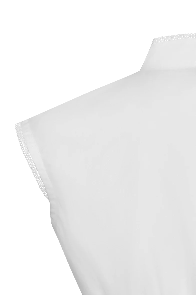 Dirndlbluse mit Spitze