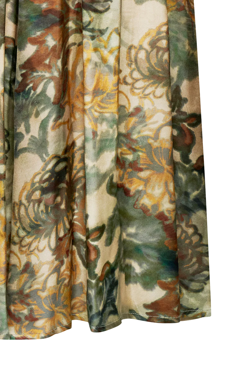 Luftiges Jagdkleid