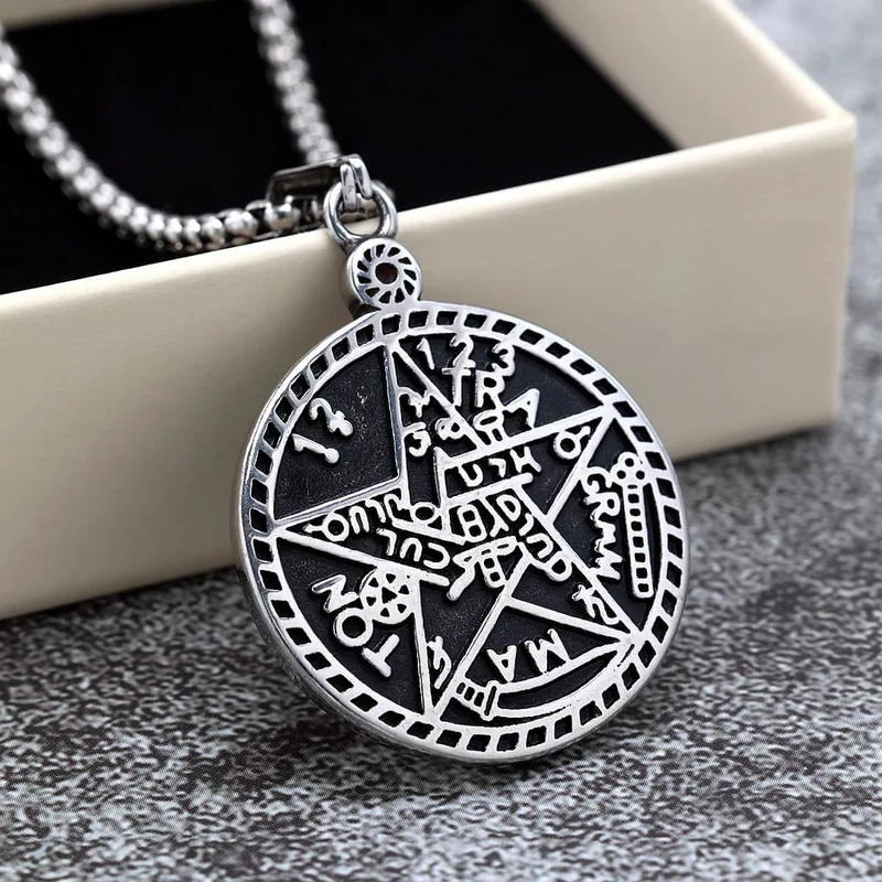 Punk-Pentacle-Buchstaben-Halskette für Herren