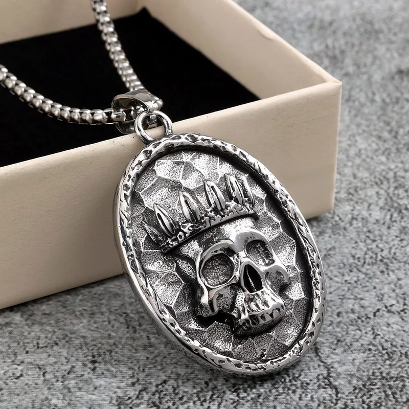 Punk-Halskette mit asymmetrischer Totenkopfkrone für Herren