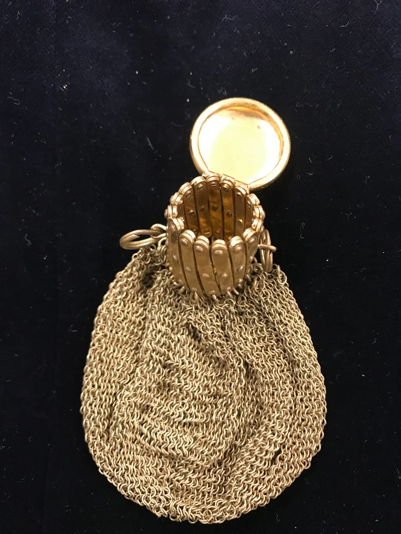 Antike Damen Handtasche mit expandierender Öffnung Beuteltasche