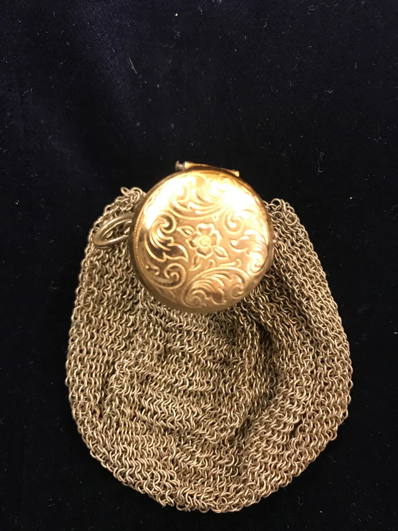 Antike Damen Handtasche mit expandierender Öffnung Beuteltasche