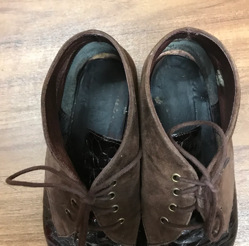 Schnürstiefelette braunes geprägtes Lackleder Gr.38