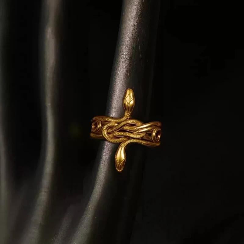 Gothic-Ring für Damen mit zwei ineinander verschlungenen Schlangen, offener Band