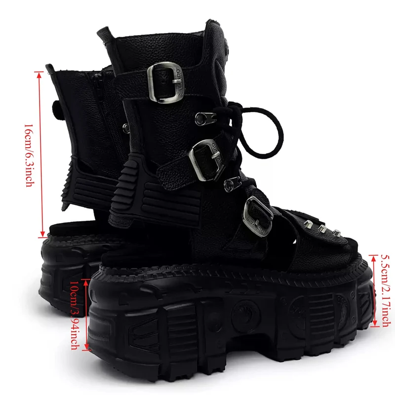 Punkige Damen-Sandalen mit Nieten, Schnallenriemen, Cut-outs, offener Zehenpartie, Plateau und dicker Sohle