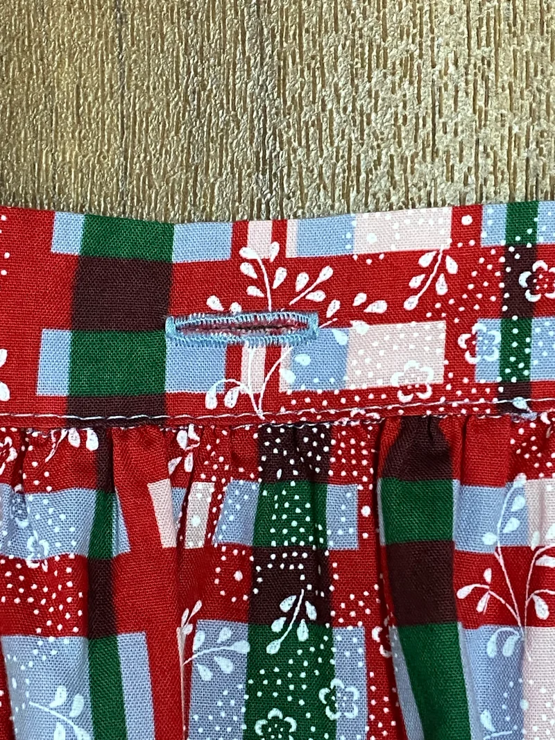 Vintage Dirndlschürze kariert – Größe 152