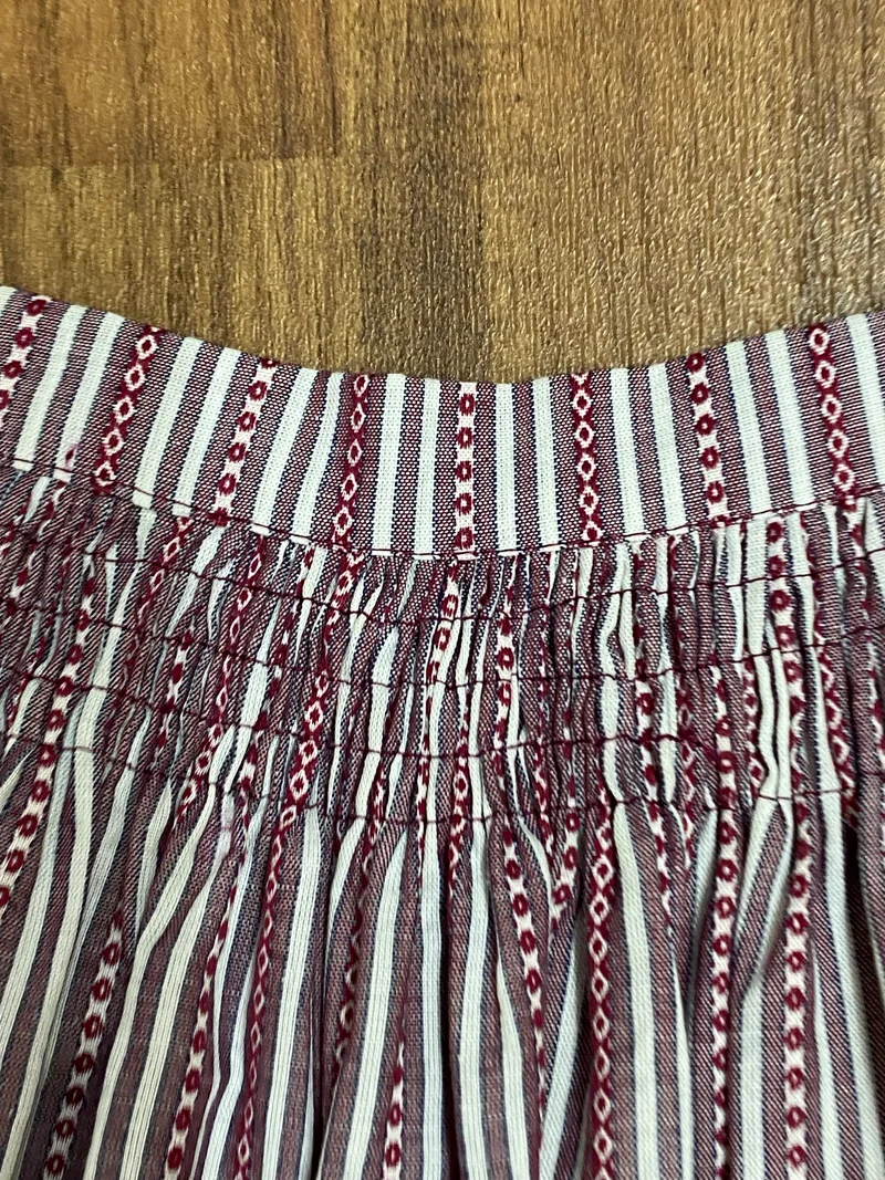 Vintage Dirndlschürze weinrot beige - Baumwolle, mittellang
