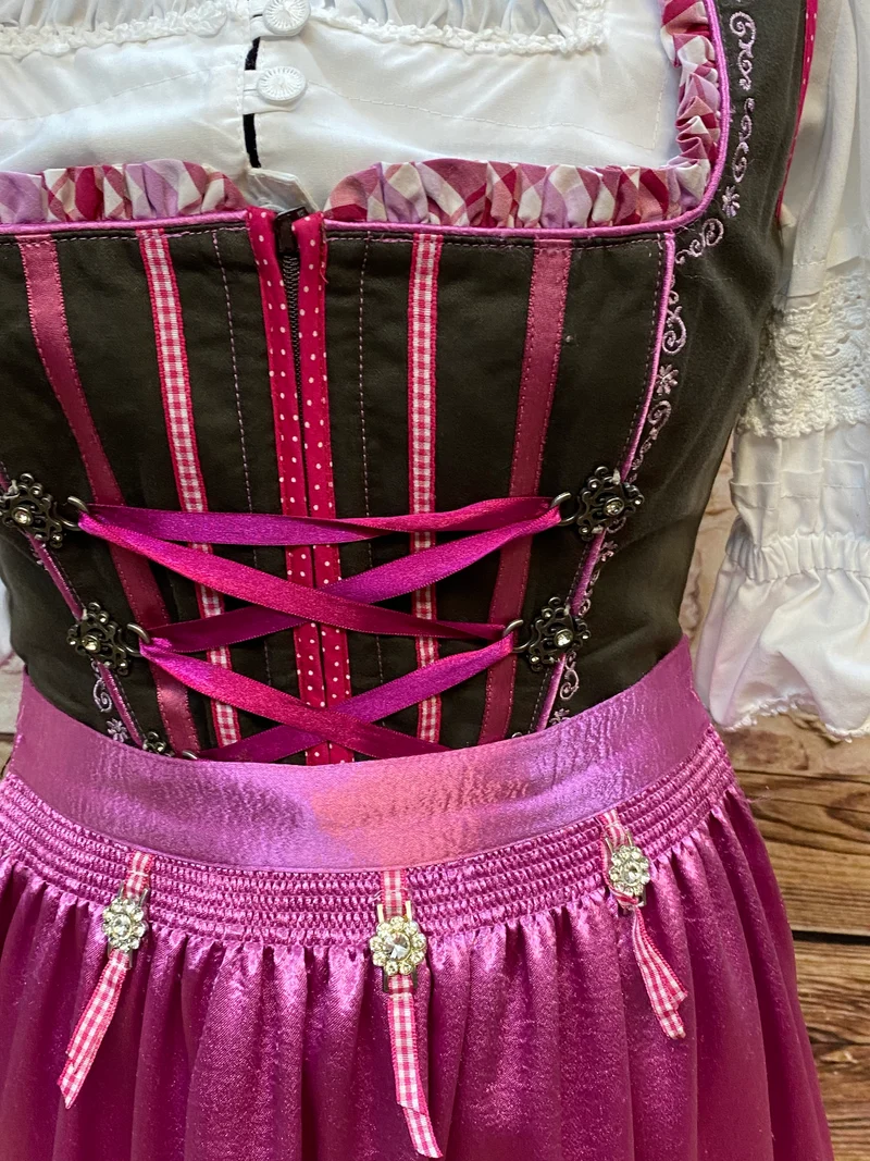 Vintage Dirndl schwarz rot - Gr.36