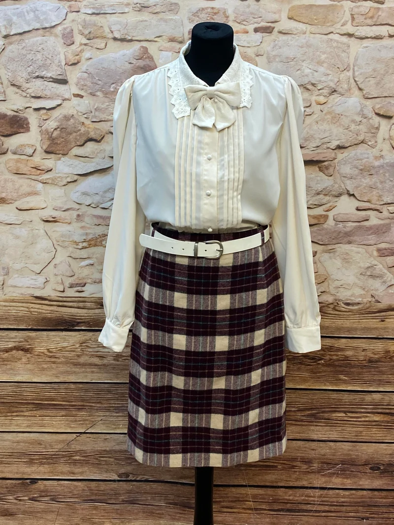 Damen Vintage Kostüm Gr. 46 im Edwardian-/Oldtimer-Stil mit Karorock, Bluse und Strohhut