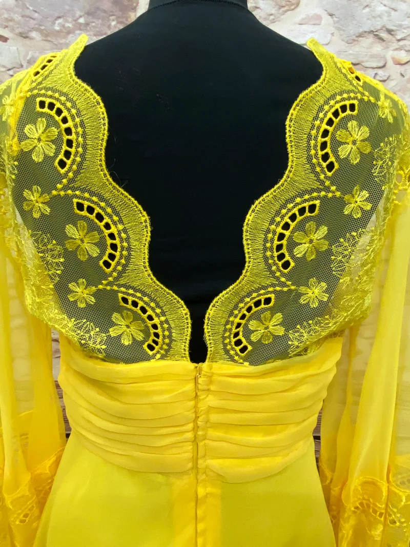Original 70er Jahre Vintage Maxikleid Gr.36 in knalligem Gelb