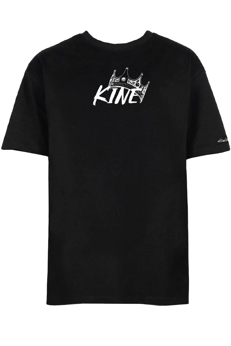 Unisex T-Shirt 'KINE' mit König Ludwig II.-Aufdruck - schwarz
