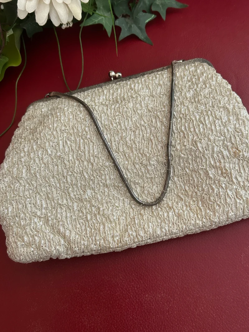 Abendtasche, Silber-Lamé – 22 × 14 cm