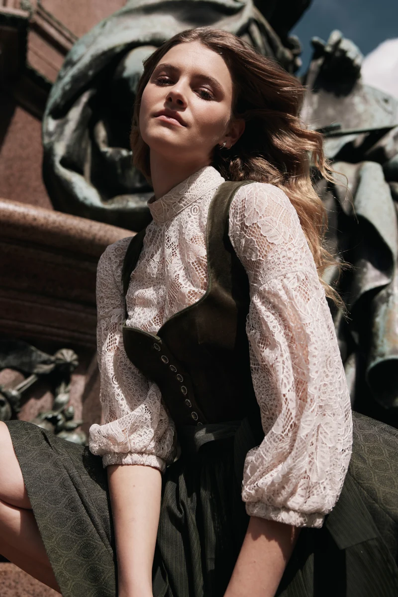 Wenger Samtdirndl Lore oliv