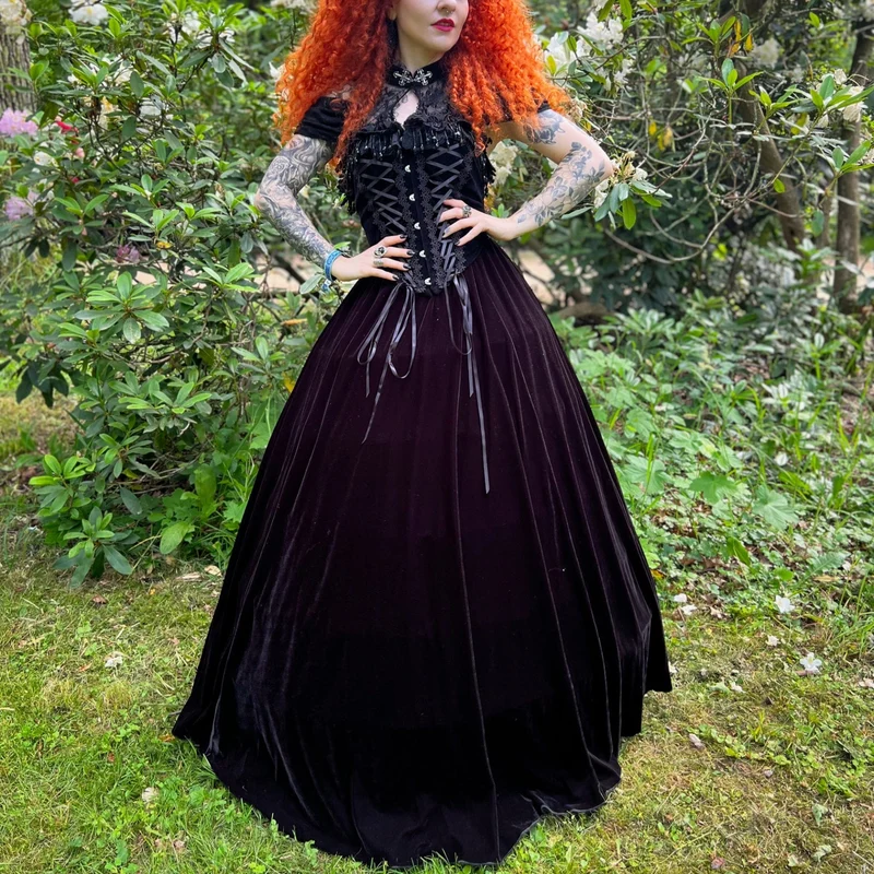 Gothic-Kleid aus Samt mit schulterfreiem Ausschnitt und Schnürung für Damen – Hochzeitskleid