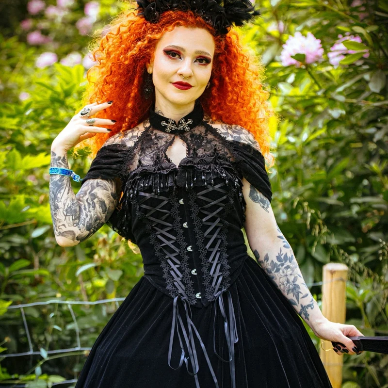 Gothic-Kleid aus Samt mit schulterfreiem Ausschnitt und Schnürung für Damen – Hochzeitskleid