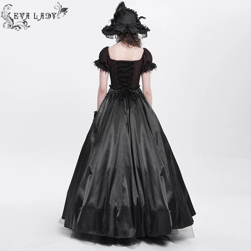 Rotes Gothic-Abendkleid mit schulterfreiem Spitzeneinsatz, auch als Hochzeitskleid geeignet.