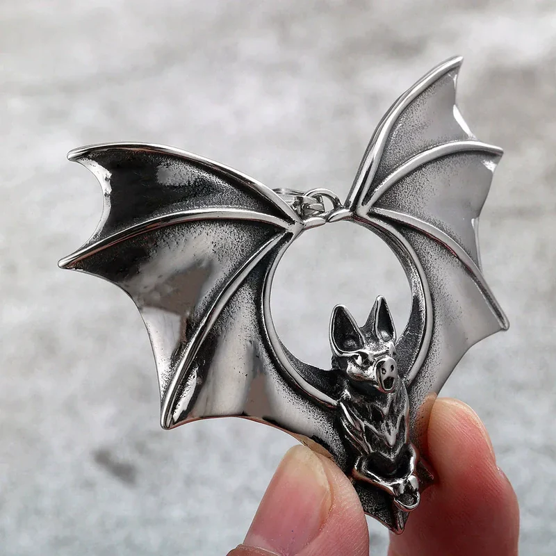 Gothic-Fledermaus-Halskette für Herren