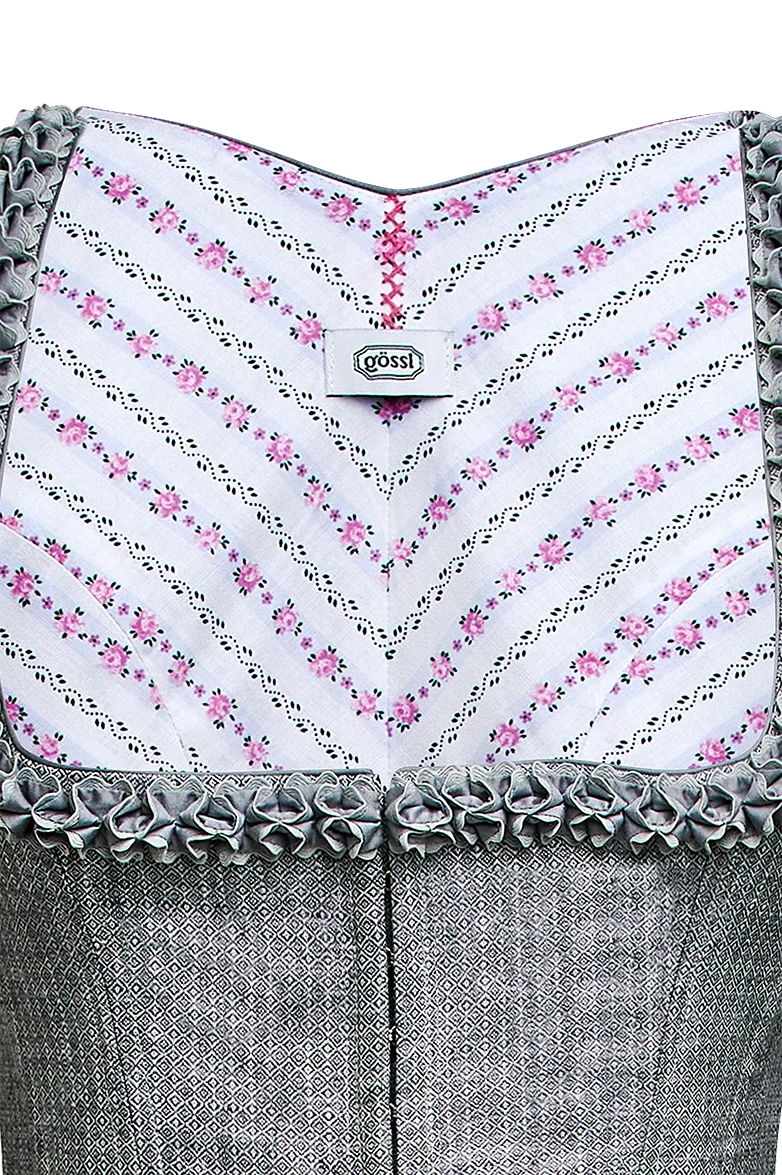 Dirndl mit Henndorfer Rüsche