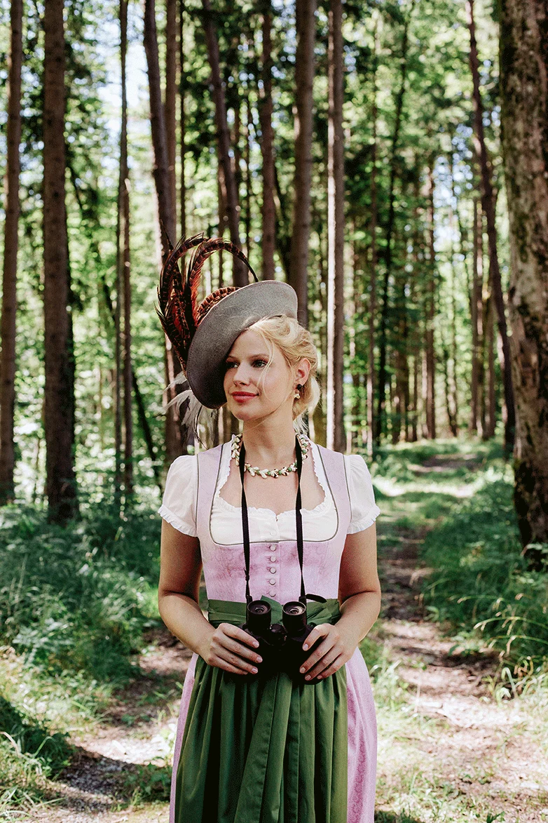 Brokat-Dirndl