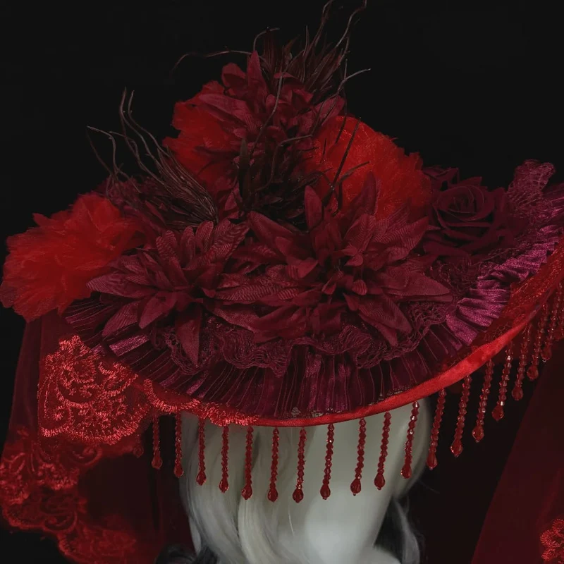 Gothic-Hut für Damen mit Blumenmuster, Perlen, Quasten, breiter Krempe und Schleier