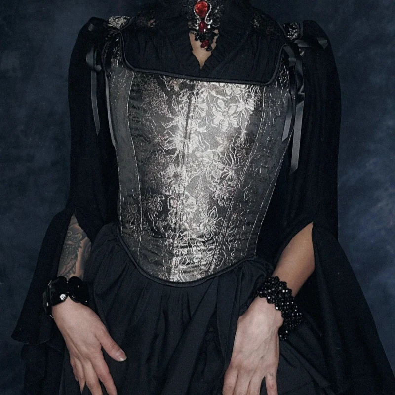 Gothic-Überbrustkorsett für Damen mit floraler Stickerei und Schultergurten