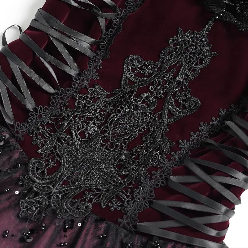 Gothic-Schnürkleid mit Federbesatz und Stickerei, schwarz-rot, ideal für Abschlussfeiern