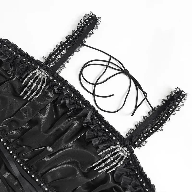 Schwarzes, gotisches Damen-Slipkleid mit Schnürung, Ketten, Raffungen und unregelmäßigem Saum – ideal als Hochzeitskleid.