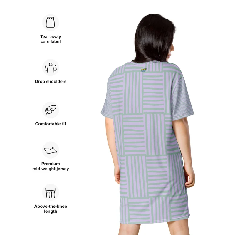 Stylish Pastel T-Shirt Dress – Graphic Playfulness and Relaxation!