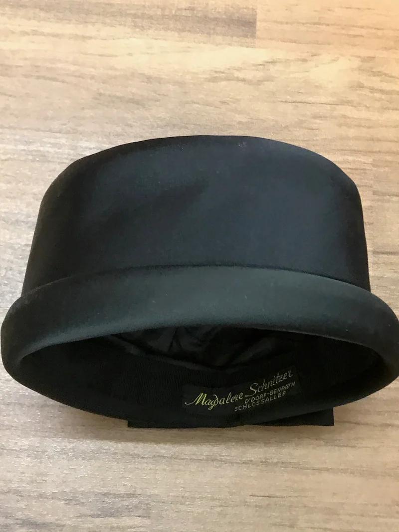 True Vintage Pillbox Hut Unikat schwarz, Onesize